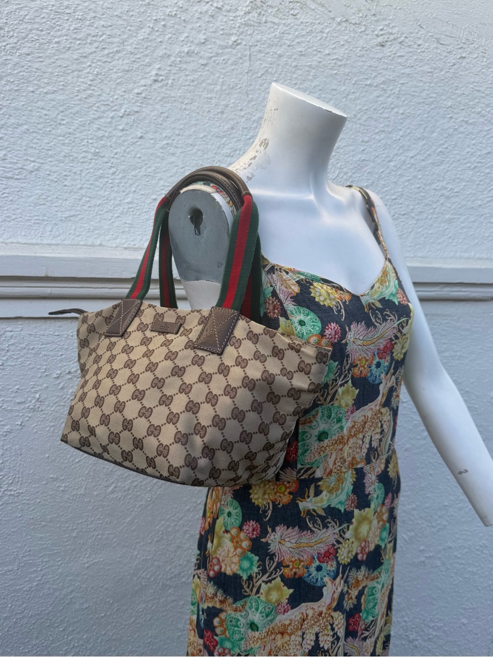 Gucci Beige GG Canvas sherry Tote with Green and Red Web Straps